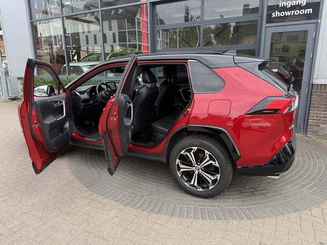 Foto 4 van Toyota RAV4 2.5 Plug-in Hybrid AWD Bi-Tone Plus (bj 2021)