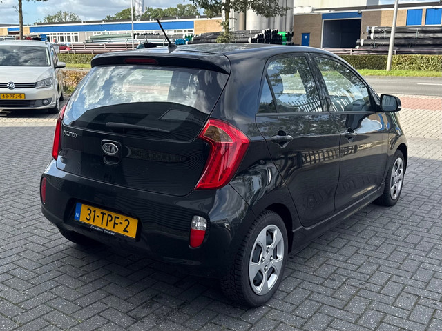 Foto 4 van Kia Picanto 1.0 CVVT Comfort Pack