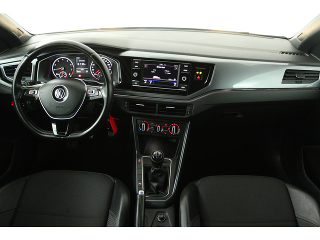 Volkswagen Polo 1.0 TSI Sport (STOELVERWARMING, PARKEERSENSOREN, MULTIMEDIA)