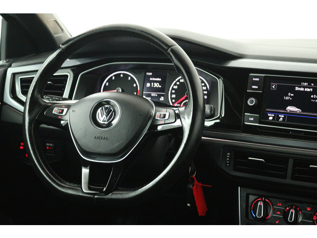 Foto 8 van Volkswagen Polo 1.0 TSI Sport (STOELVERWARMING, PARKEERSENSOREN, MULTIMEDIA)