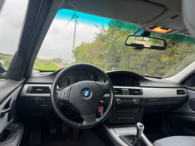 Foto 7 van BMW 3-serie Touring 320i |Luxe|NW APK|