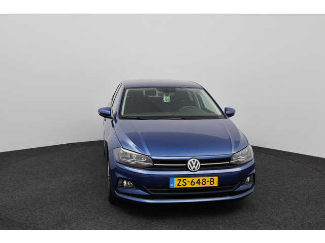 Foto 4 van Volkswagen Polo 1.0 MPI Comfortline/ Dealer Onderhouden!/ 16''LMV/ LED Dagrijverl./ Apple+android/ A