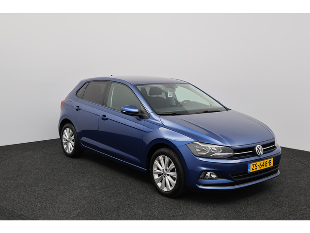 Foto 3 van Volkswagen Polo 1.0 MPI Comfortline/ Dealer Onderhouden!/ 16''LMV/ LED Dagrijverl./ Apple+android/ A