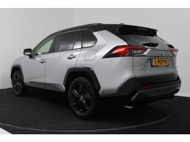Foto 8 van Toyota RAV4 2.5 Hybrid Bi-Tone (NAVIGATIE, CAMERA, STOELVERWARMING, CARPLAY, LED)