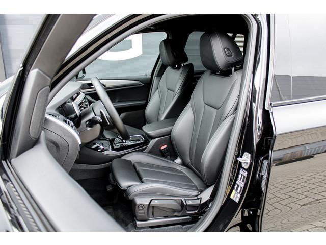 Foto 9 van BMW X3 XDrive30e High Executive M-Sport | LED | Trekhaak elek. | Stuurverwarming | Camera