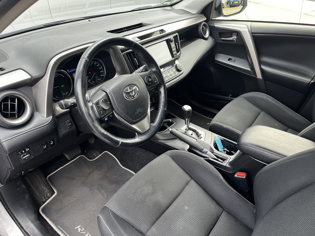 Foto 7 van Toyota RAV4 2.5 Hybrid AWD Dynamic Trekhaak Stoelverwarming Stuurverwarming Dodehoek detectie