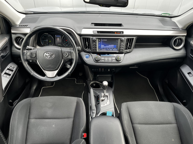 Foto 10 van Toyota RAV4 2.5 Hybrid AWD Dynamic Trekhaak Stoelverwarming Stuurverwarming Dodehoek detectie