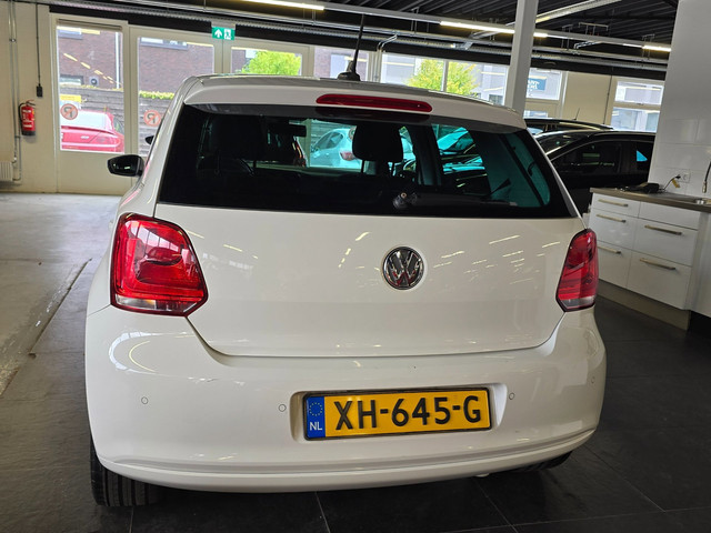 Foto 4 van Volkswagen Polo 1.2-12V Comfortline/AIRCO/CRUISE/HISTORIE/