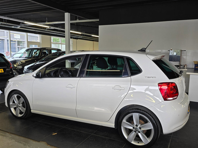 Foto 2 van Volkswagen Polo 1.2-12V Comfortline/AIRCO/CRUISE/HISTORIE/
