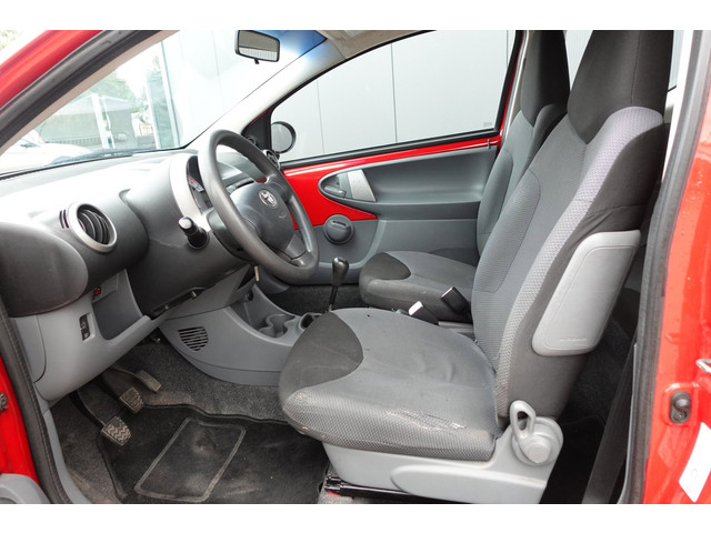 Foto 4 van Toyota Aygo 1.0-12V Access