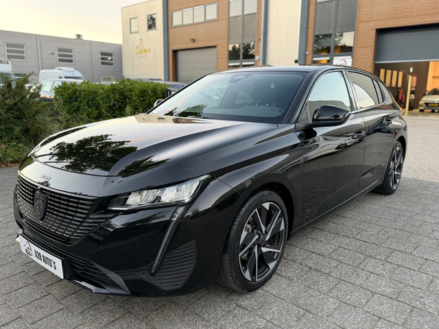 Foto 10 van Peugeot 308 1.2 PureTech Allure| 360camera|Cruise contr|CarPlay|Automaat