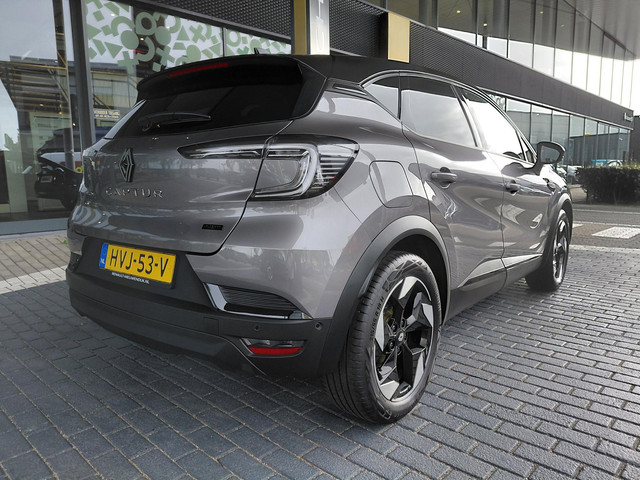 Foto 8 van Renault Captur 1.6 E-Tech full hybrid 145 Techno AUTOMAAT | CLIMATE | CARPLAY | CAMERA