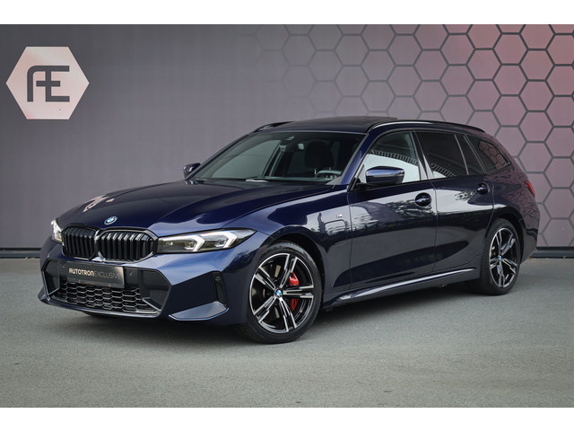 BMW 3 Serie Touring 330e | 25MY | LCI FACELIFT | BTW-AUTO | ELEK. HAAK | HEAD UP | HARMAN & KARDON |
