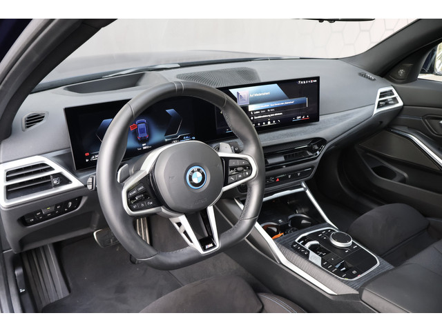 Foto 8 van BMW 3 Serie Touring 330e | 25MY | LCI FACELIFT | BTW-AUTO | ELEK. HAAK | HEAD UP | HARMAN & KARDON |
