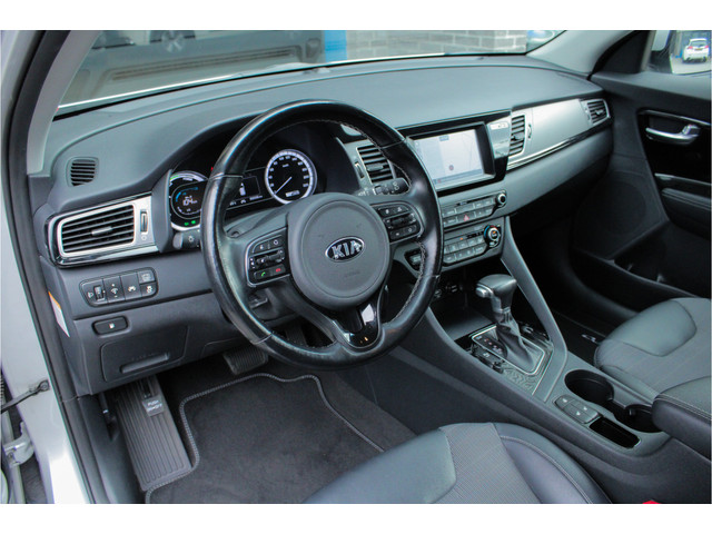 Foto 5 van Kia Niro 1.6 GDi Hybrid DynamicLine |Apple/Android|stoel/stuurverwarming|leder|