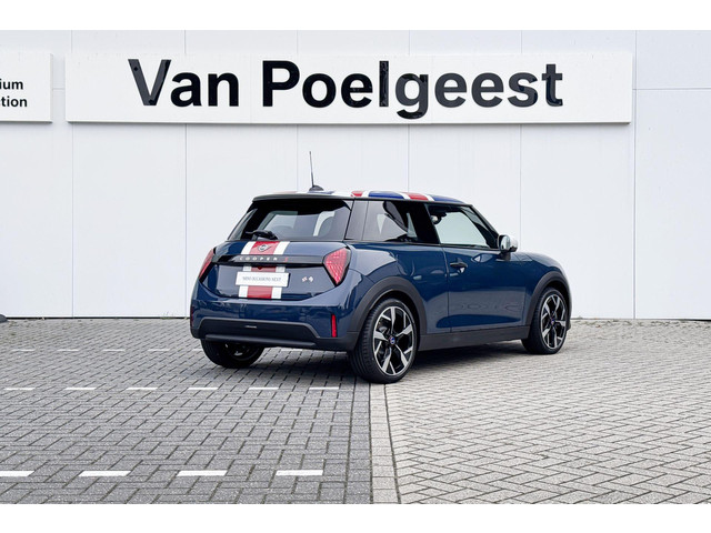 Foto 4 van MINI Cooper 3-deurs 1.5 Cooper C Oxford Edition | 18 Inch Slide Spoke 2-tone