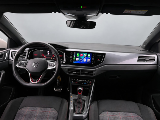 Foto 4 van Volkswagen Polo 2.0 TSI GTI TSI 210PK DSG GTI-SPORT CARPLAY/LED/IQ-LIGHT