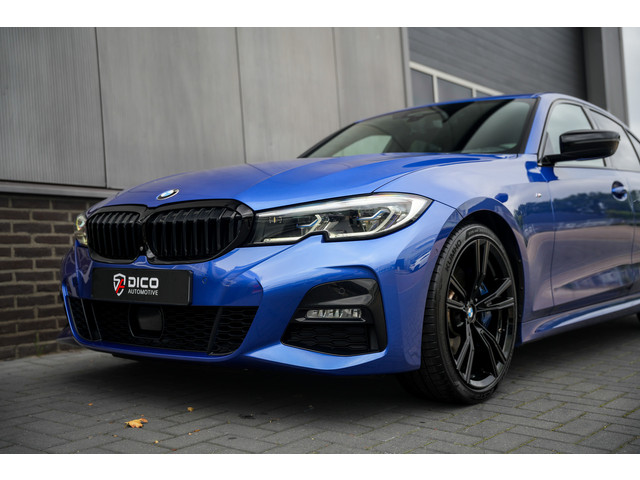 Foto 2 van BMW 3-serie 320i 184 pk High Executive M-Sport / Laser/ Pano-Dak/ ACC/ 360° Camera/ HUD/ H&K/ Keyles
