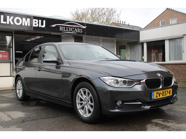Foto 3 van BMW 3-serie 316i High Executive | Airco | Cruise Control | Elec ramen | Stoelverwarming | Parkeersen