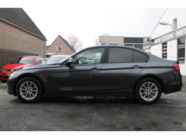 Foto 7 van BMW 3-serie 316i High Executive | Airco | Cruise Control | Elec ramen | Stoelverwarming | Parkeersen