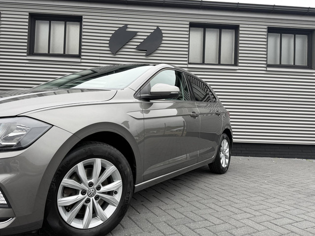 Foto 10 van Volkswagen Polo 1.0 TSI Highline |Carplay|Stoelver|ACC|