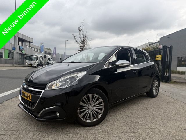 Foto 2 van Peugeot 208 1.6 HDI Allure Navi|Clima|Lagekm|Cruise|Sensoren