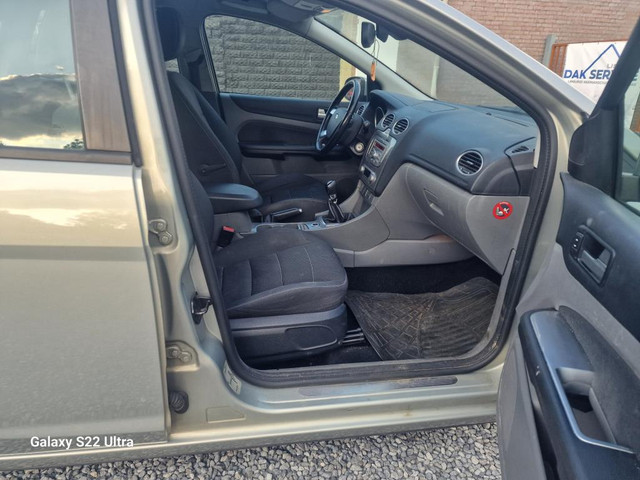 Foto 5 van Ford Focus 1.8 Titanium Flexi Fuel