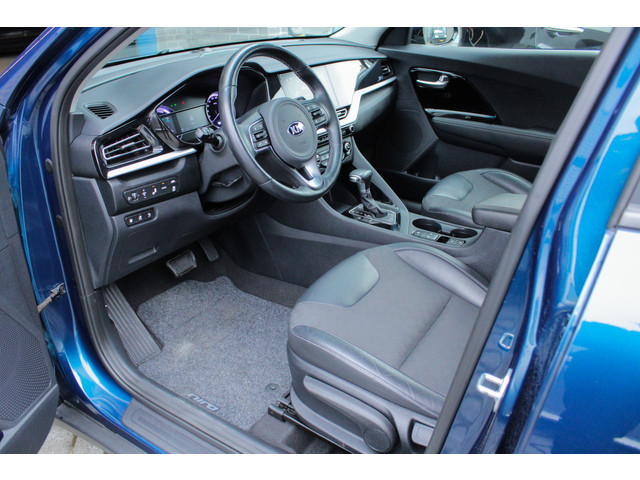 Foto 4 van Kia Niro 1.6 GDi PHEV DynamicPlusLine |trekhaak|schuifdak|stoel/stuurverwarming|Apple/Android|ACC|