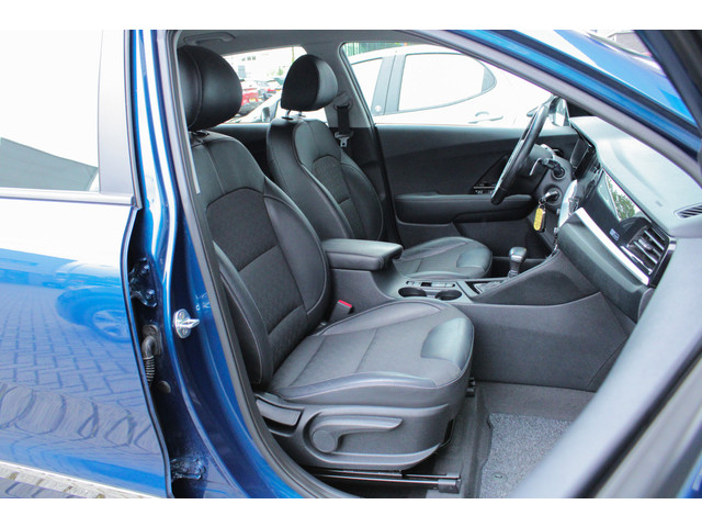 Foto 9 van Kia Niro 1.6 GDi PHEV DynamicPlusLine |trekhaak|schuifdak|stoel/stuurverwarming|Apple/Android|ACC|