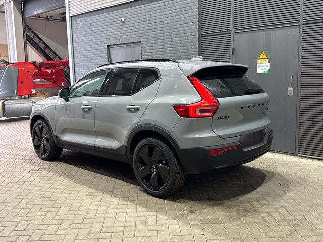 Foto 4 van Volvo XC40 2.0 B3 Plus Black Edition | Harman/Kardon | BLIS | 360° Camera | Pilot Assist | Stoel+Stu