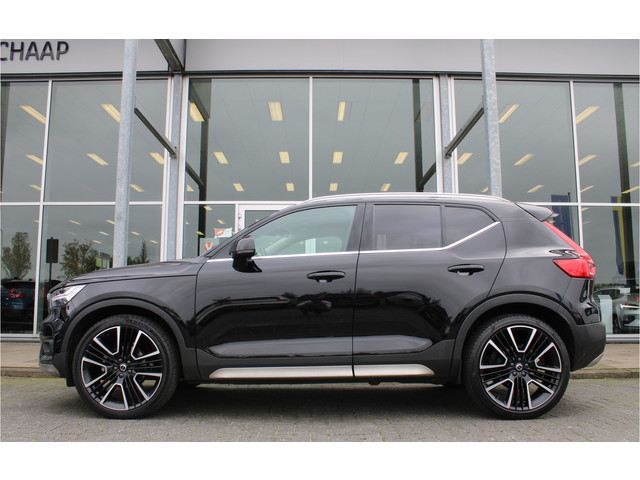 Foto 10 van Volvo XC40 T3 164PK Automaat Inscription | Styling Kit | 360 Camera | 21" LM Velgen | Verw. Voorstoe