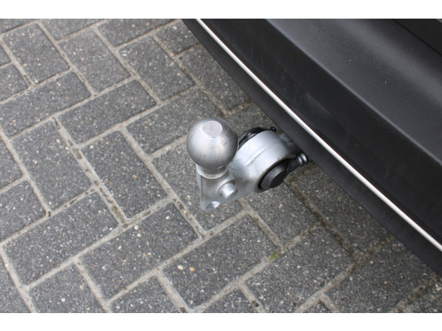 Foto 5 van Volvo XC40 T3 164PK Automaat Inscription | Styling Kit | 360 Camera | 21" LM Velgen | Verw. Voorstoe