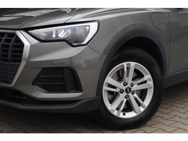 Foto 8 van Audi Q3 45 TFSI e edition | Led | ACC | Virtual Cockpit |