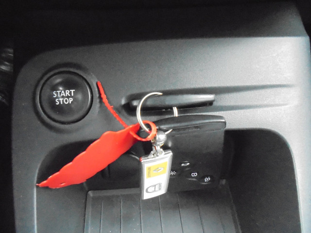 Foto 7 van Renault Captur 0.9 TCe Dynamique incl. Bovag Garantie, Climate Control enz.