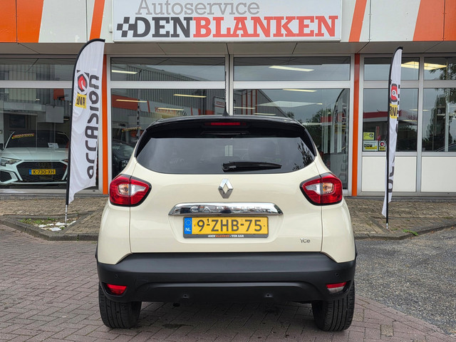 Foto 6 van Renault Captur 0.9 TCe Dynamique BJ.2015 / Navigatie / Camera / Keyless / Climate Control / 1 Eigena
