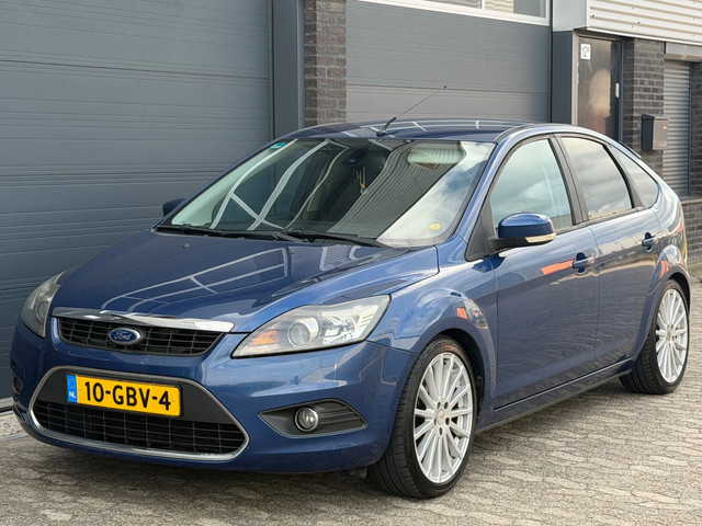 Foto 6 van Ford Focus 1.6 Titanium LEER NAVI CLIMA TREKHAAK APK