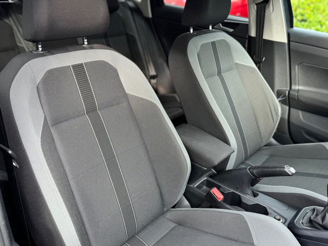 Foto 9 van Volkswagen POLO 1.0 TSI Highline|Stoelverw|Cruise Contr|Sport stoelen|Display