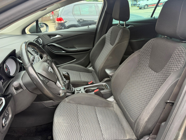Foto 9 van Opel Astra Sports Tourer 1.0 Online Edition airco camera cruise control