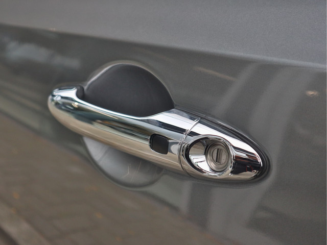 Foto 9 van Kia Picanto 1.0 DPi DynamicPlusLine | Navigatie | Bluetooth | Climate Control | Tot 10Jr. Kia-Garant