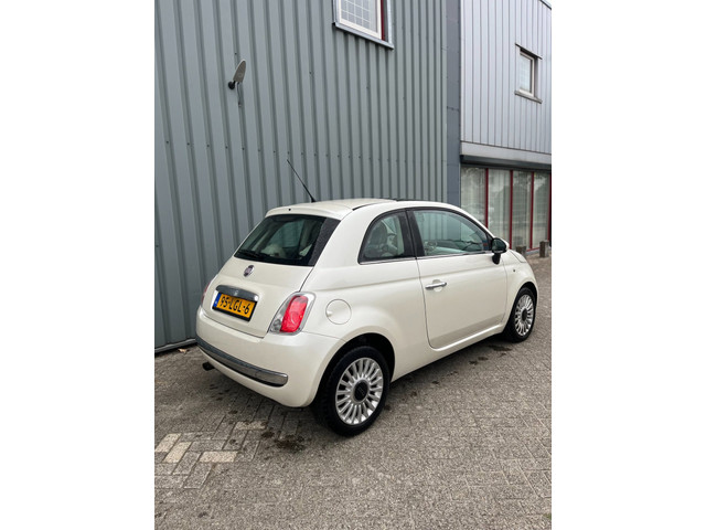 Foto 7 van Fiat 500 1.2 Lounge/pano/automaat/leer