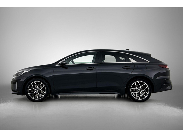 Foto 2 van Kia ProCeed 1.4 T-GDI GT-Line CAMERA | NAVI & CARPLAY | WINTERPACK