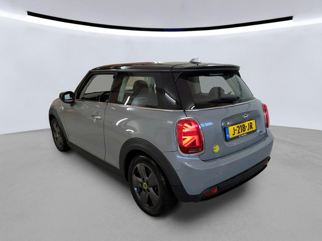 Foto 9 van MINI Electric Basic 33 kWh NL AUTO | NAVI | LED SPORT STOELEN