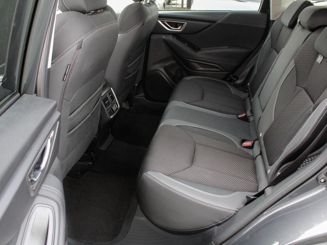 Foto 10 van Subaru Forester 2.0i e-BOXER Luxury | Navi | Adap. Cruise | Clima | Camera | Trekhaak