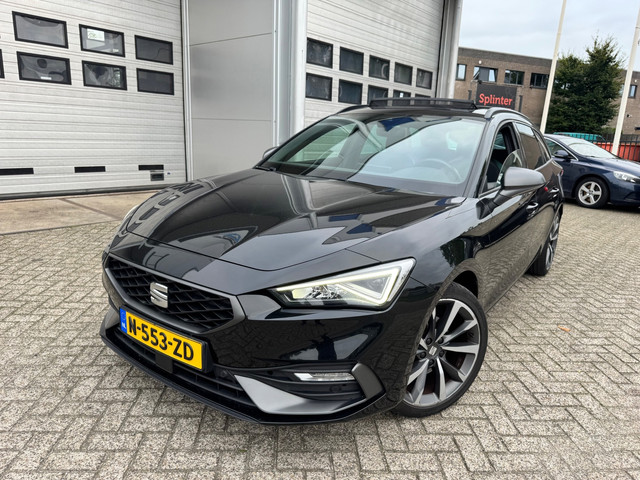 Foto 8 van Seat Leon Sportstourer 1.5 eTSI FR Business Panodak,Camera,trkhaak