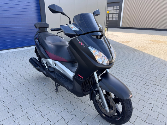 Foto 2 van Yamaha Scooter YP 250R X-Max Black Max|CarPlay|Orginele motor !!