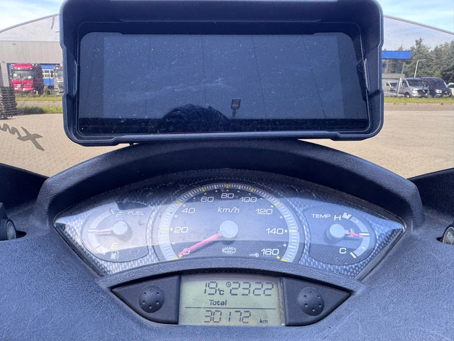 Foto 4 van Yamaha Scooter YP 250R X-Max Black Max|CarPlay|Orginele motor !!