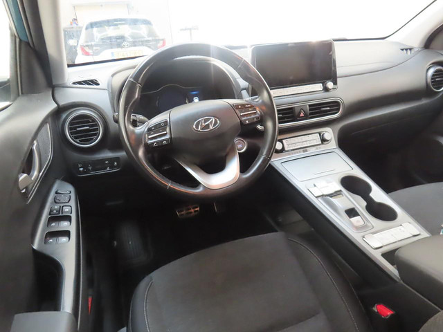 Foto 7 van Hyundai Kona EV Comfort 64 kWh FASE 3|SOH 100%