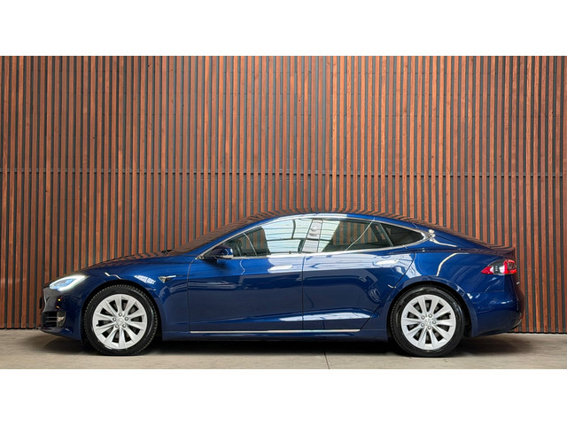 Foto 9 van Tesla Model S 75D Base