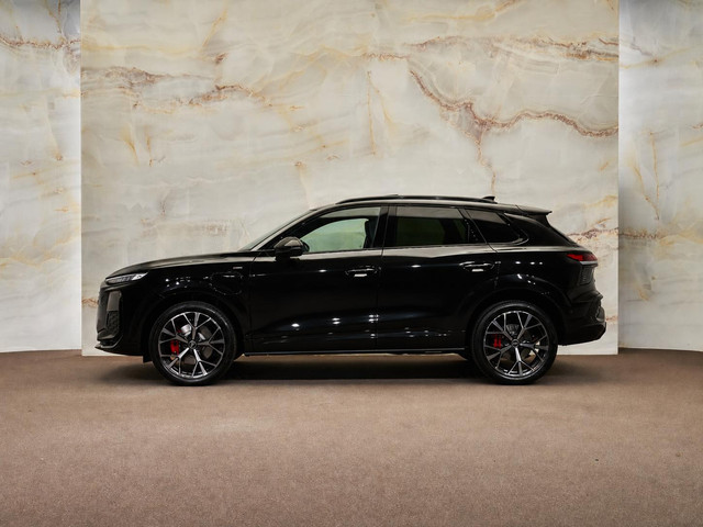 Audi Q3 E-Hybrid S Edition , pano, Tech Pro, tr.haak, 20", Sonos, LED-kopl., memory, HUD, 360 camera