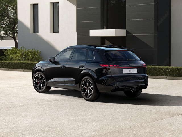 Foto 5 van Audi Q3 E-Hybrid S Edition , pano, Tech Pro, tr.haak, 20", Sonos, LED-kopl., memory, HUD, 360 camera